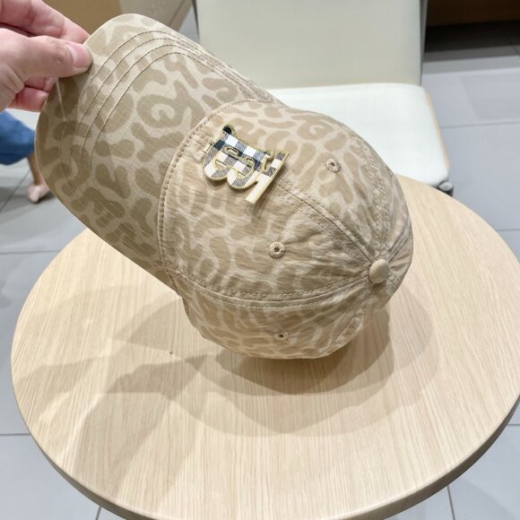 🦋Women's Burberry ball Hats🤩 - Picture 6 of 8